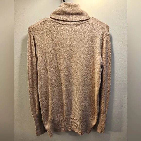 ZARA Size L Turtle-Neck Ivory, Women's Top, Long Sleeve Pullover - Picture 2 of 6